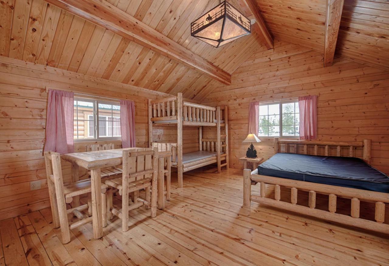 Yellowstone Grizzly Rv Park And Cabins Villa West Yellowstone Exterior foto